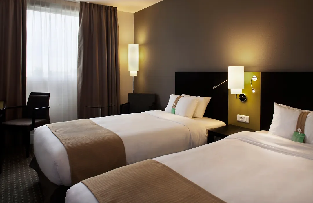 Four Points By Sheraton Paris Charles De Gaulle Airport-1